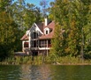 thumbnail picture of exterior of Twin Lakes home (link)